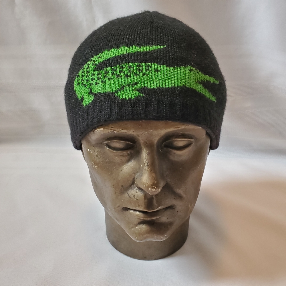Lacoste black wool beanie